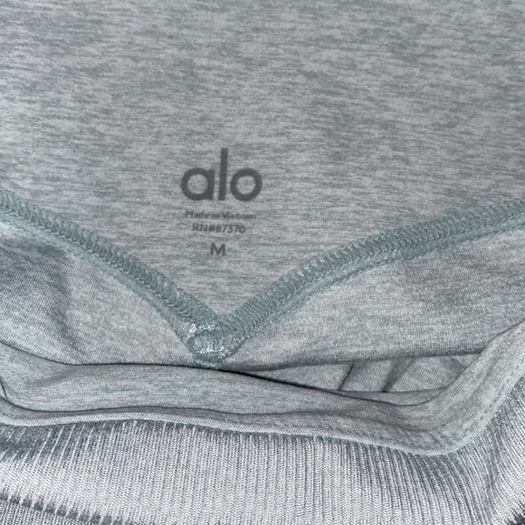 Alo Yoga leggings - Picture 6 of 6